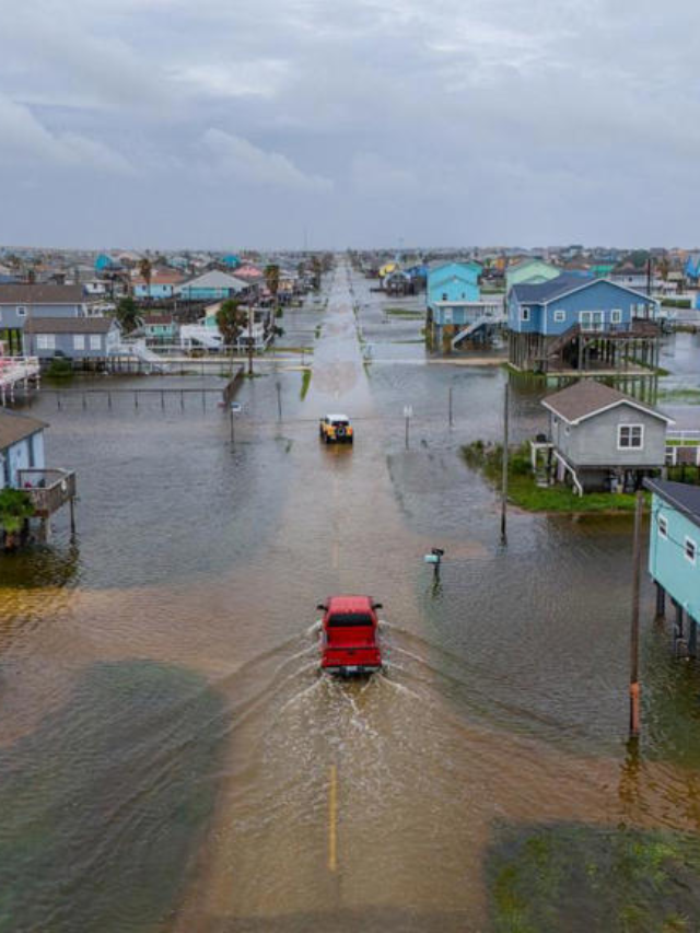 “Tropical Storm Alberto Hits Mexico, Texas Faces Ongoing Storm Surge Threat”